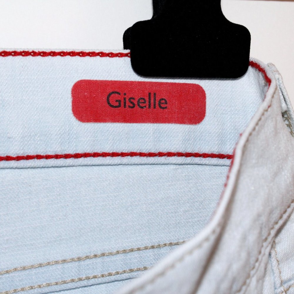 Vintage 90s Gloria Vanderbilt Bootcut Light Wash Jeans - Picture 6 of 16